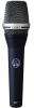 AKG D 7